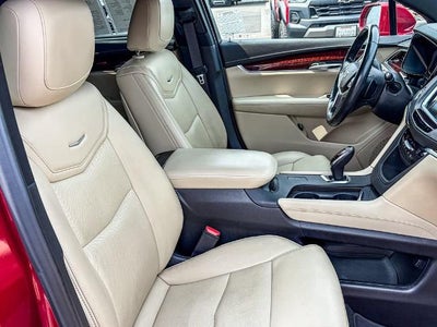 2019 Cadillac XT5 Luxury FWD