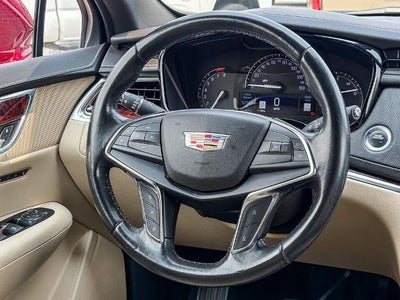 2019 Cadillac XT5 Luxury FWD