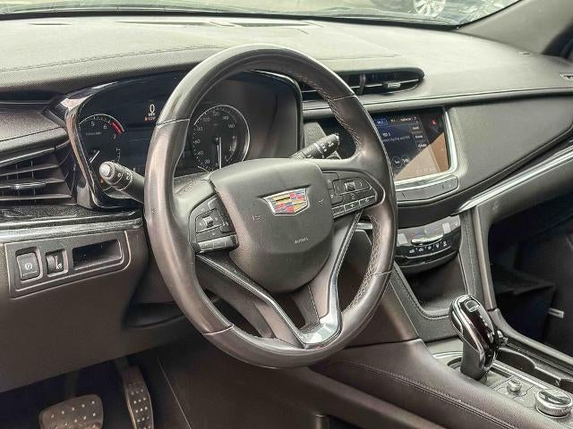 2023 Cadillac XT6 Luxury