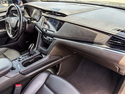 2023 Cadillac XT6 Luxury