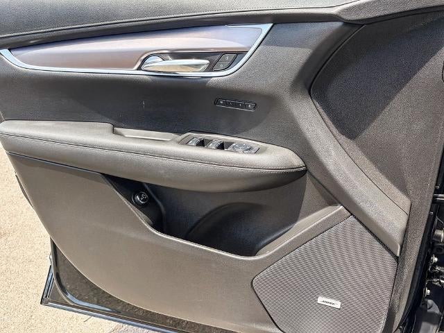 2023 Cadillac XT6 Luxury