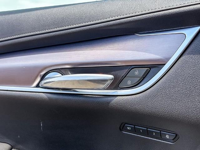 2023 Cadillac XT6 Luxury