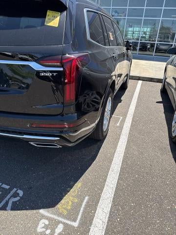 2025 Cadillac XT6 Luxury