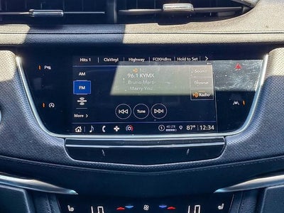 2024 Cadillac XT6 Luxury