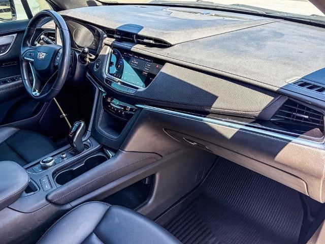 2024 Cadillac XT6 Luxury
