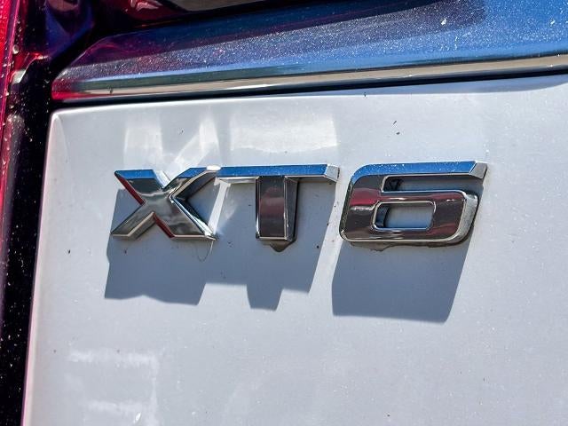 2024 Cadillac XT6 Luxury