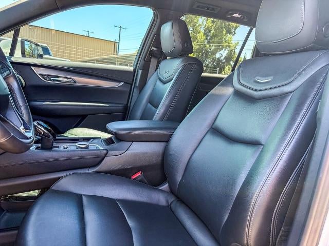 2024 Cadillac XT6 Luxury