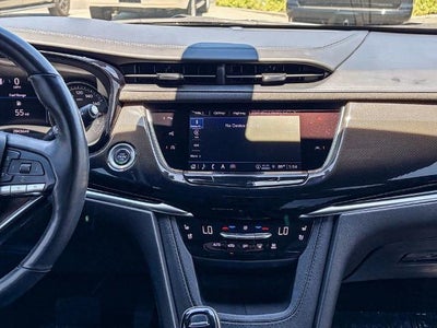 2023 Cadillac XT6 Premium Luxury