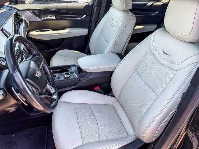 2023 Cadillac XT6 Sport