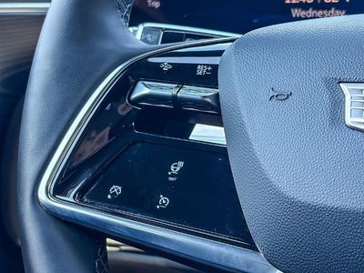 2025 Cadillac LYRIQ Luxury 1