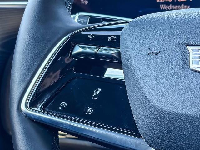 2025 Cadillac LYRIQ Luxury 1