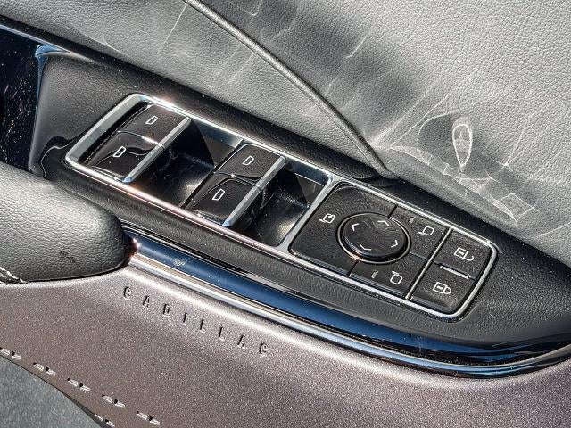 2025 Cadillac LYRIQ Luxury 1