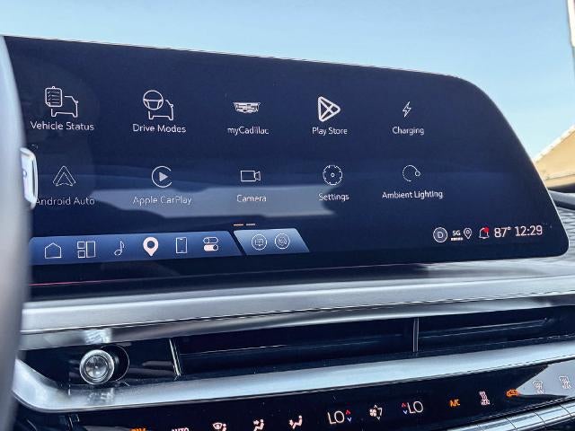 2025 Cadillac LYRIQ Luxury 1