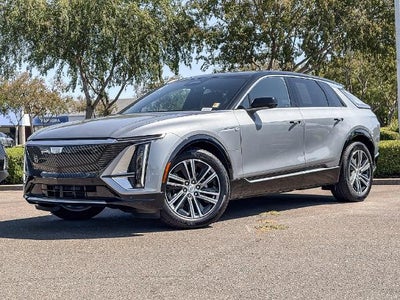 2025 Cadillac LYRIQ Luxury 1