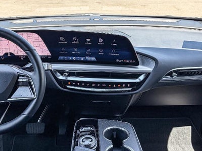 2025 Cadillac LYRIQ Luxury 1