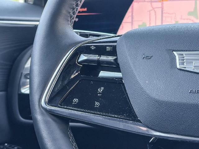 2025 Cadillac LYRIQ Luxury 1