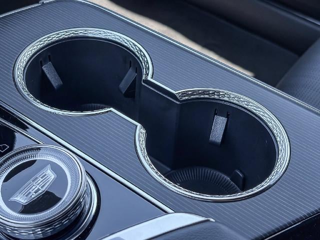 2025 Cadillac LYRIQ Luxury 1