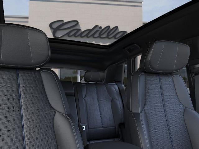 2025 Cadillac LYRIQ Luxury 1