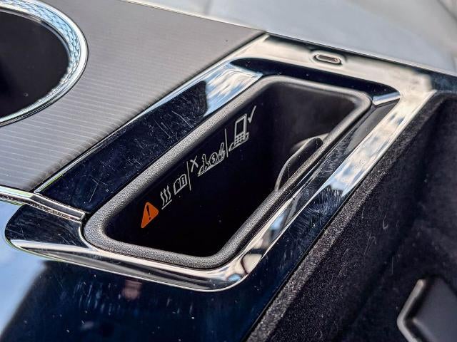 2024 Cadillac LYRIQ Sport 2