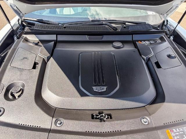 2024 Cadillac LYRIQ Sport 2