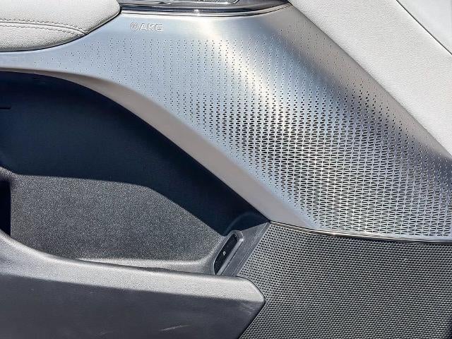 2024 Cadillac LYRIQ Sport 2