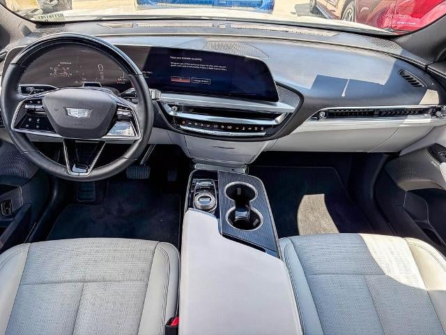 2024 Cadillac LYRIQ Sport 2