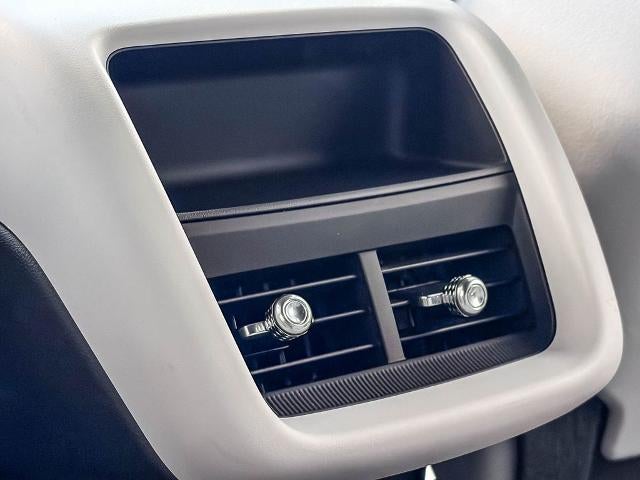 2024 Cadillac LYRIQ Sport 2