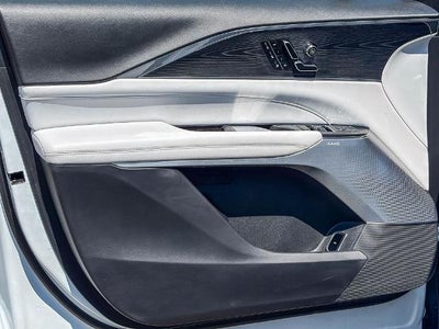 2024 Cadillac LYRIQ Sport 2