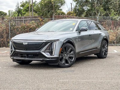 2024 Cadillac LYRIQ Sport