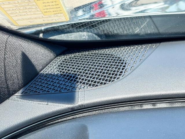 2024 Cadillac LYRIQ Sport 3