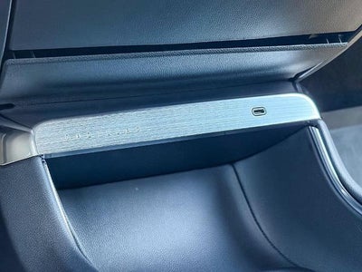 2024 Cadillac LYRIQ Sport 3