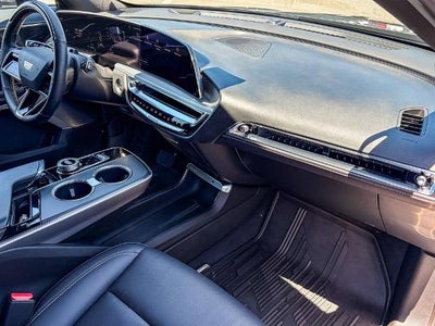 2024 Cadillac LYRIQ Sport 3