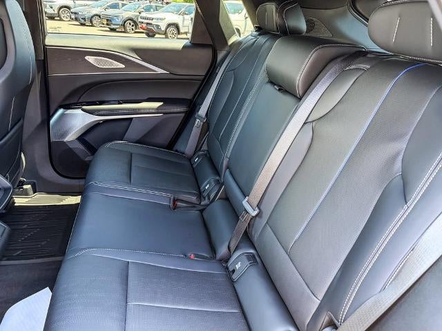 2024 Cadillac LYRIQ Sport 3