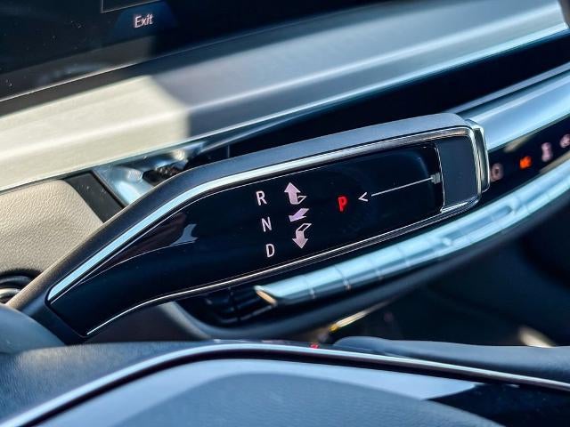 2024 Cadillac LYRIQ Sport 3