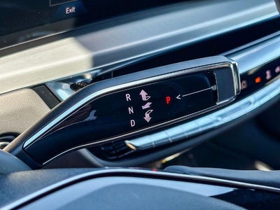 2024 Cadillac LYRIQ Sport 3