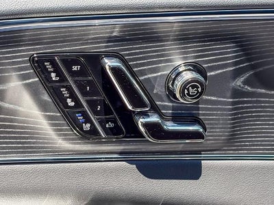 2024 Cadillac LYRIQ Sport 3