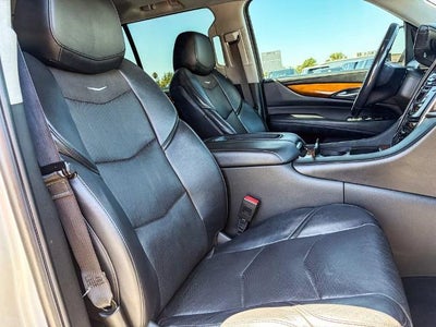 2020 Cadillac Escalade Luxury