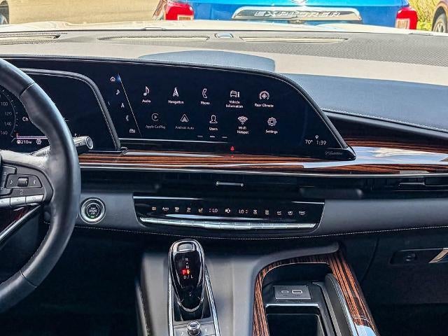 2022 Cadillac Escalade Premium Luxury