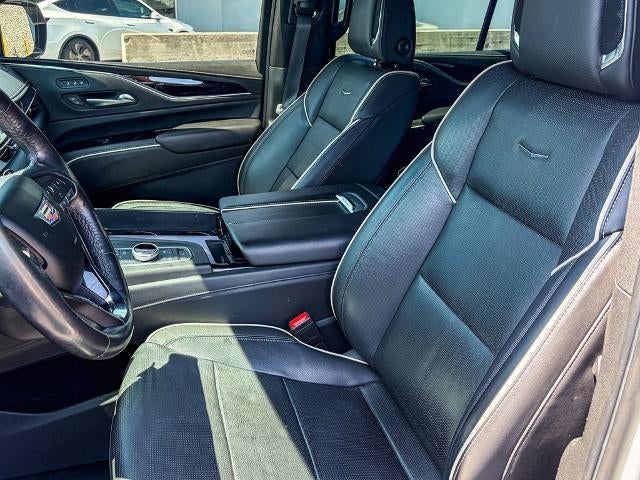 2022 Cadillac Escalade Sport