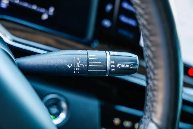 2023 Cadillac Escalade 4WD Sport Platinum