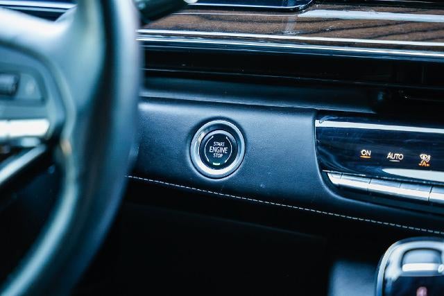 2023 Cadillac Escalade 4WD Sport Platinum