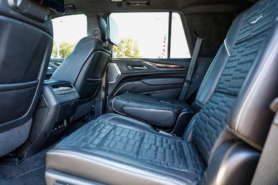 2023 Cadillac Escalade 4WD Sport Platinum