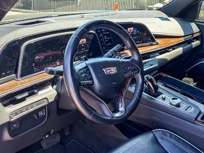 2024 Cadillac Escalade ESV Premium Luxury