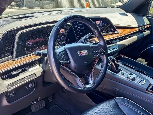 2024 Cadillac Escalade ESV Premium Luxury