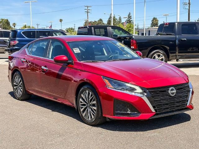 2023 Nissan Altima SV FWD