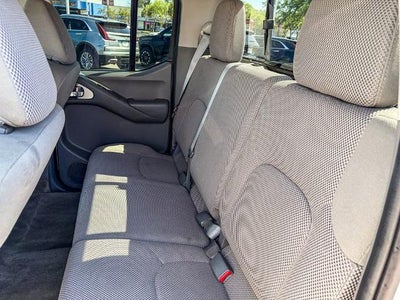 2016 Nissan Frontier SV