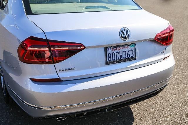2018 Volkswagen Passat 2.0T S