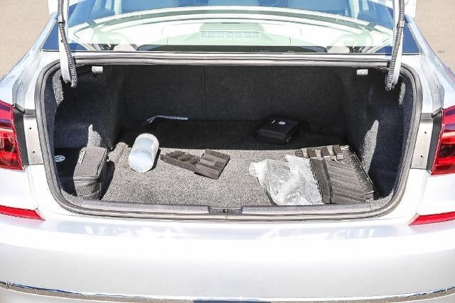 2018 Volkswagen Passat 2.0T S