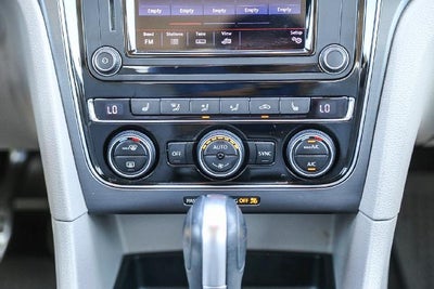 2018 Volkswagen Passat 2.0T S