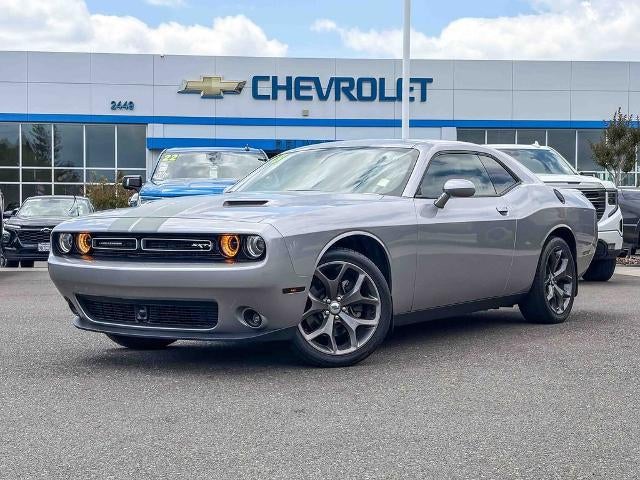2018 Dodge Challenger SXT Plus's photo